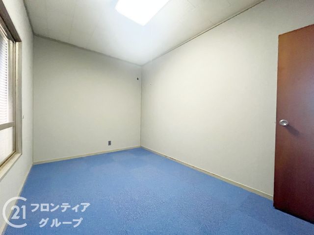 6DK House for Sale in Yamatotakada, Nara - 110 sqm - Thumbnail 4