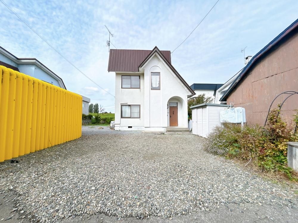 3LDK Detached House for Sale in Takikawa, Hokkaido - Thumbnail 3