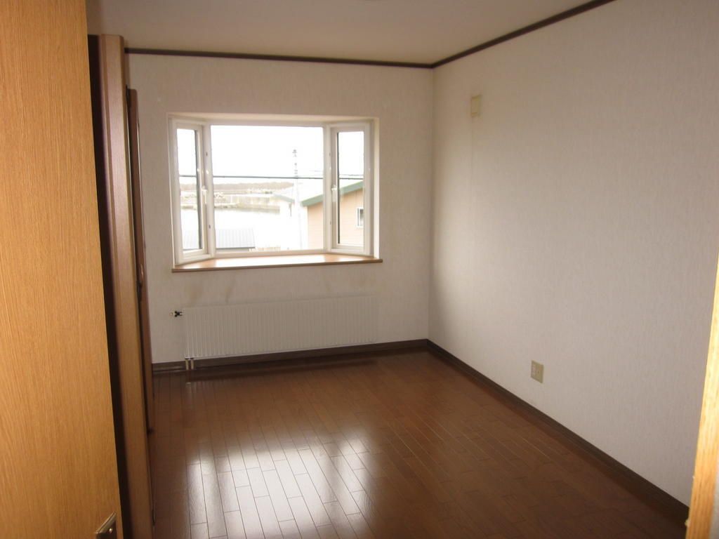 7LDK Wooden House for Sale in Otobe, Hokkaido - 280万円 - Thumbnail 3