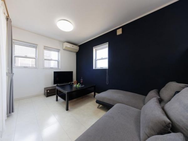 2011-Built 2LDK Wooden House Near Yata Station, Osaka - Thumbnail 3