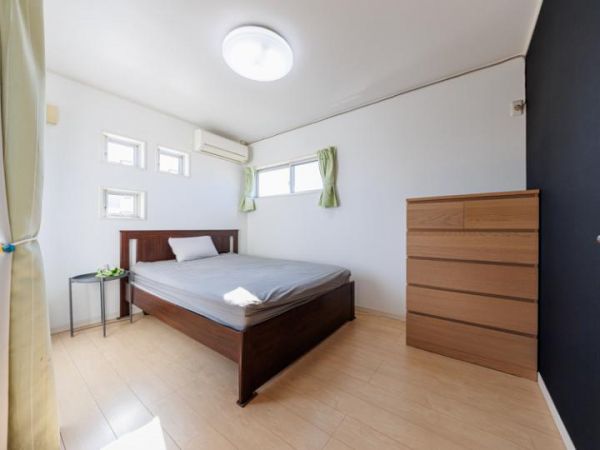 2011-Built 2LDK Wooden House Near Yata Station, Osaka - Thumbnail 4