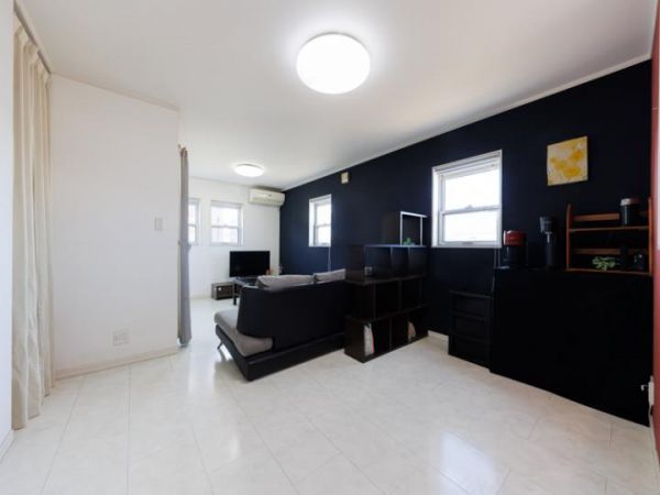 2011-Built 2LDK Wooden House Near Yata Station, Osaka - Thumbnail 2