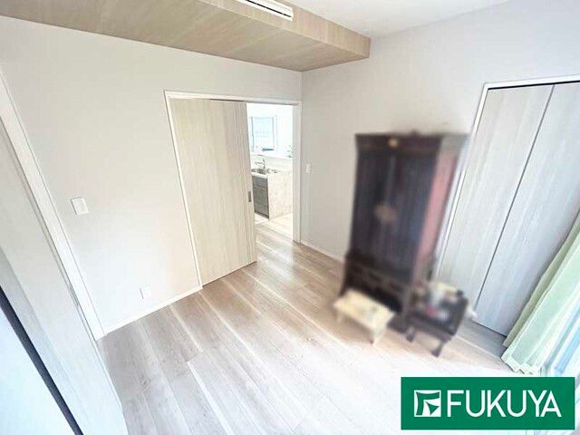 2SLDK Modern House in Toyonaka, Osaka – 109 sqm - Thumbnail 4
