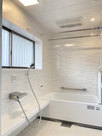 Spacious 6LDK Corner Lot House in Himeji with Ene-Farm - Thumbnail 2