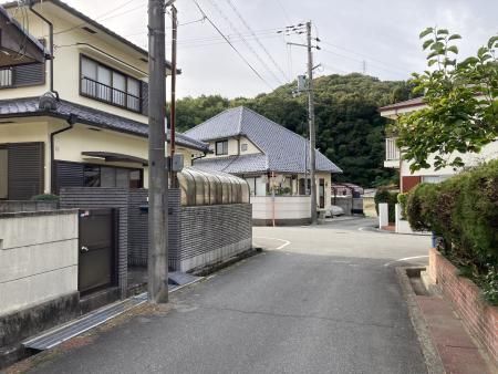 Spacious 6LDK Corner Lot House in Himeji with Ene-Farm - Thumbnail 4