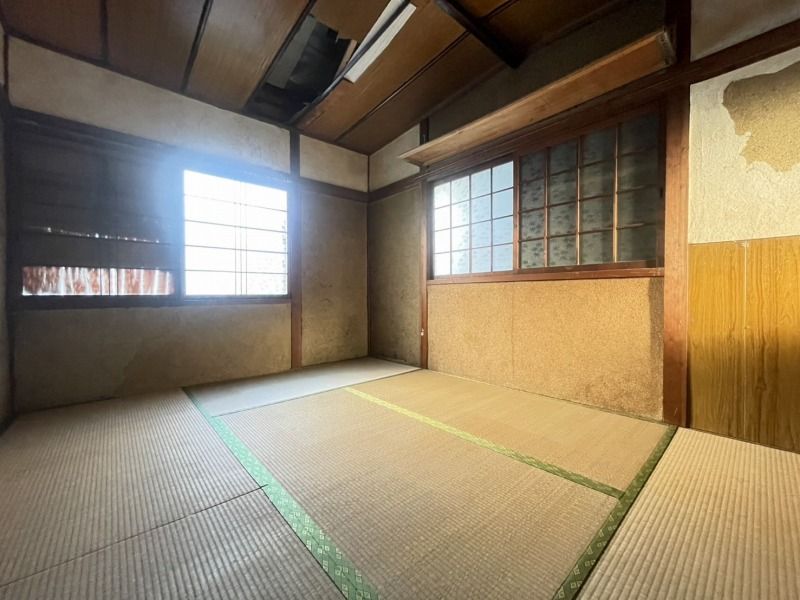 Terraced House for Sale in Daito City, Osaka - 240万円 - Thumbnail 4