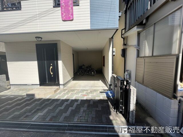 3LDK House for Sale in Toyonaka, Osaka - 102.46 sqm - Thumbnail 3