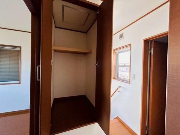 Renovated 4LDK House for Sale in Izumisano, Osaka - Thumbnail 4