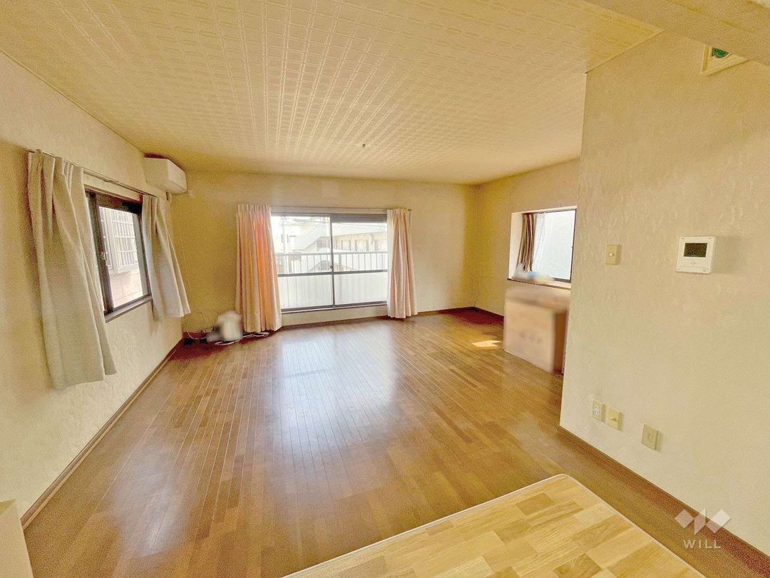 5LDK Family Home Near Ibarakishi Station, Ibaraki Osaka - Thumbnail 3