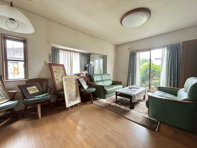 Traditional 4SLDK Japanese House with Land in Hofu, Yamaguchi - Thumbnail 4