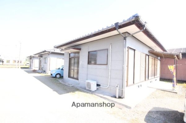 3DK House for Rent in Mimata-cho, Miyazaki - 52.17 sqm - Thumbnail 4