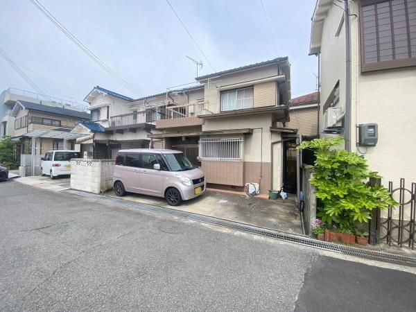 5DK Detached House in Wakayama City for Sale - Thumbnail 2