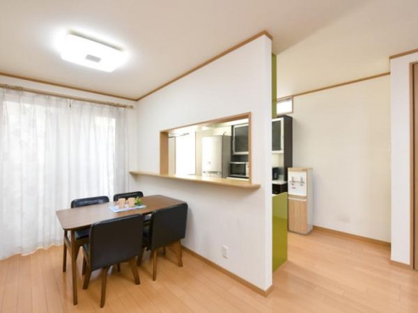 Modern 3LDK+S House for Sale in Kadoma, Osaka - Near Station - Thumbnail 4