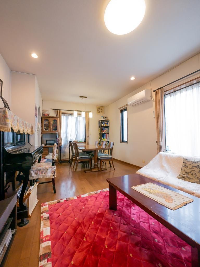 5SLDK House for Sale in Hirakata City, Osaka - Thumbnail 3