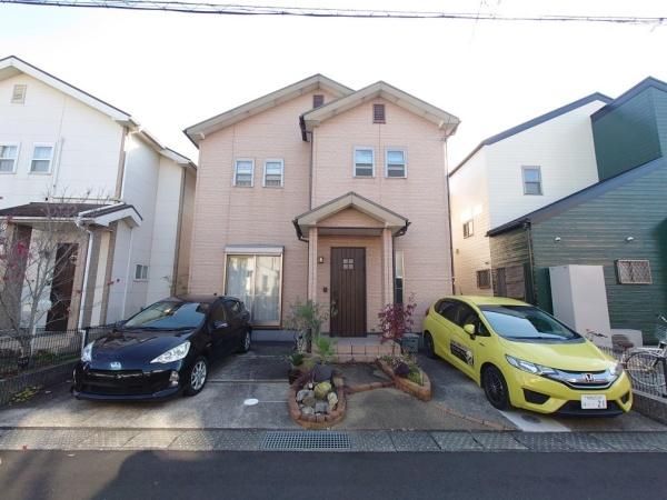 3LDK Detached House for Sale in Iwade City, Wakayama - Thumbnail 2
