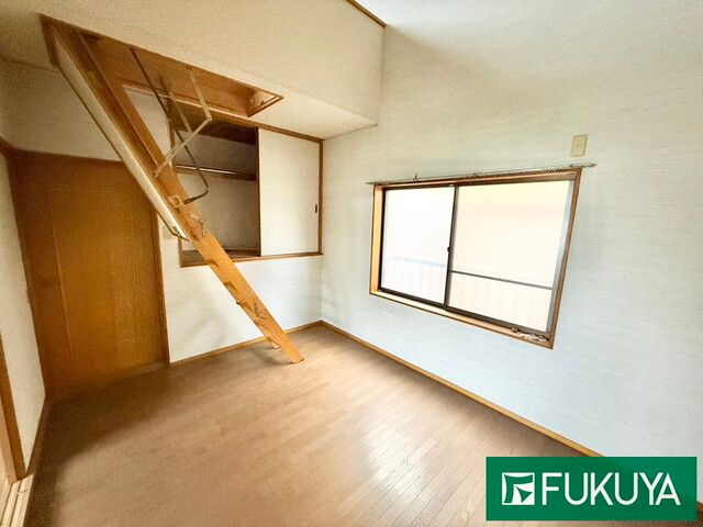 4LDK House for Sale in Yamato-Takada, Nara - 99.36 sqm - Thumbnail 3