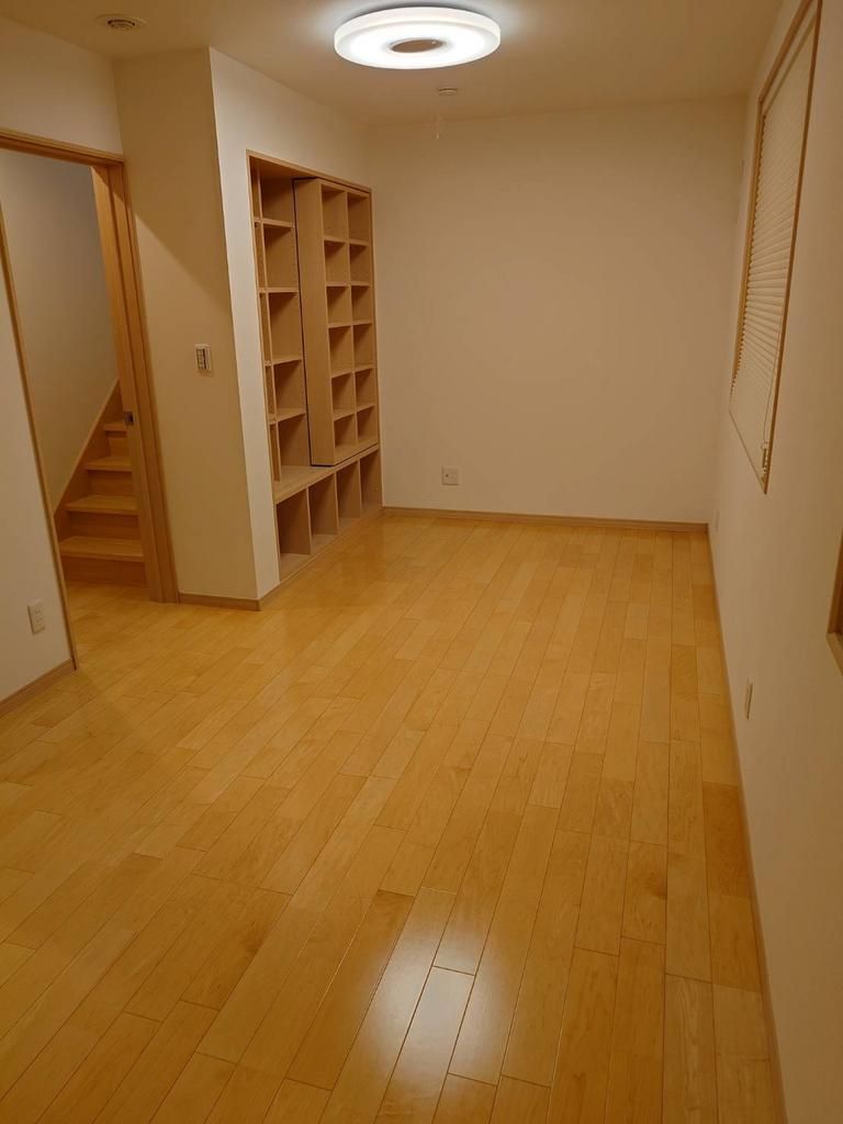 3LDK Modern House for Sale in Kobe Central Ward, Hyogo - Thumbnail 3
