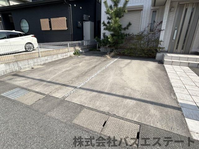 5LDK Detached House for Sale in Himeji, Hyogo | 121.36 sqm - Thumbnail 3