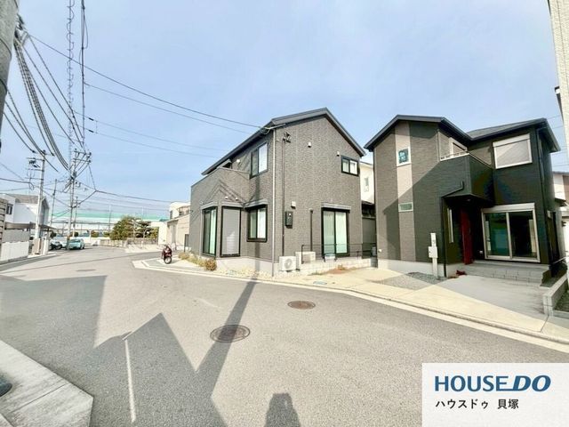 Modern 4LDK House in Kaizuka, Osaka | Near Higashi-Kaizuka Station - Thumbnail 2