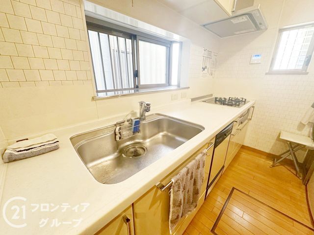 4LDK Detached House for Sale in Higashiosaka, Osaka - Thumbnail 4