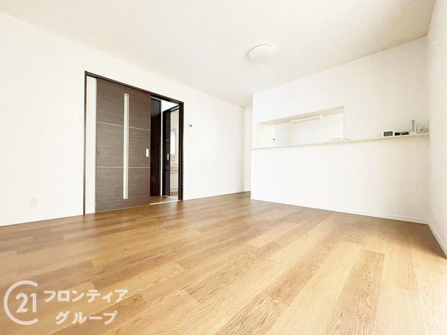 4LDK Detached House for Sale in Nara City, 97.20 sqm - Thumbnail 3