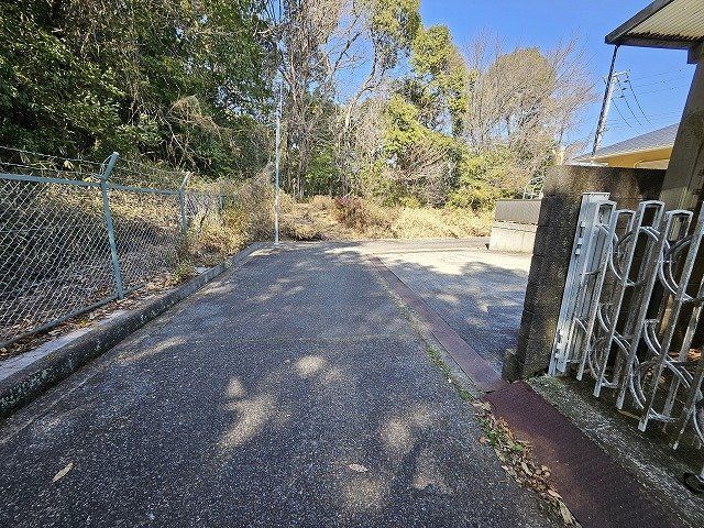 4LDK All-Electric House with Carport in Himeji, Hyogo - Thumbnail 3