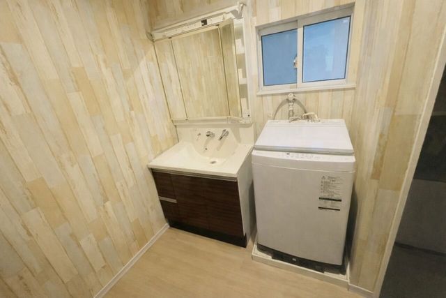 3SLDK Detached House in Taisho Ward, Osaka | 107.79 sqm - Thumbnail 4