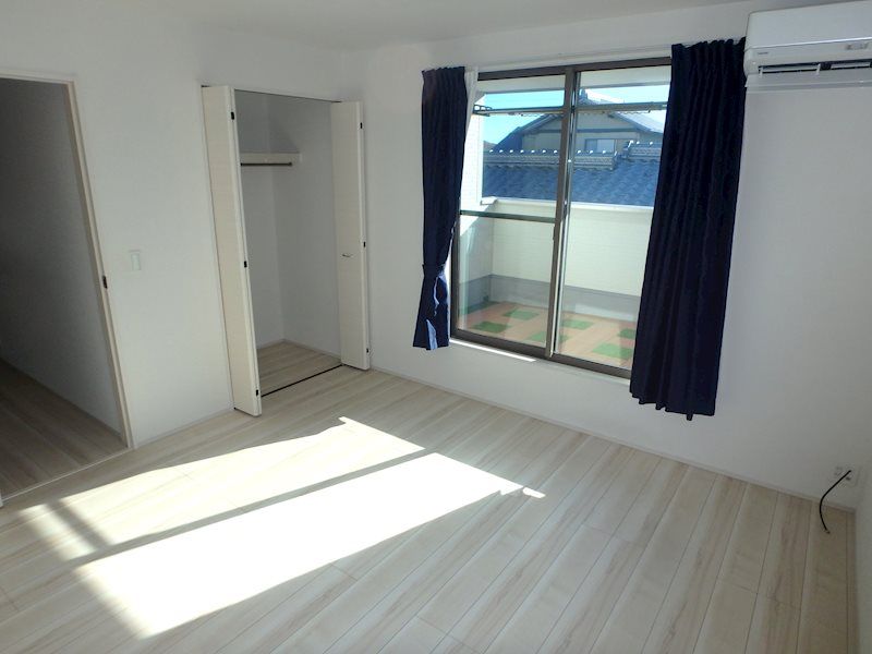4LDK Detached House for Sale in Suzuka, Mie - 99m2 - Thumbnail 3