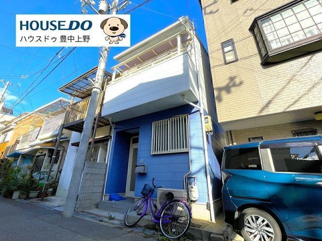 Renovation-Ready 3DK House Near Hotarugaike Station, Toyonaka - Thumbnail 2