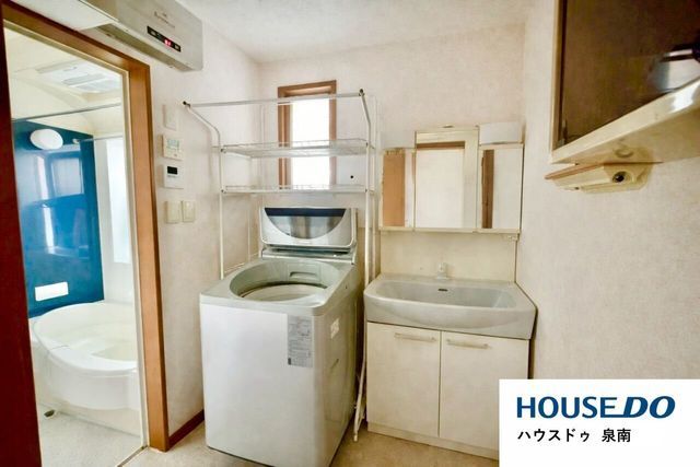 4LDK House for Sale in Sennan City, Osaka - Near Okadaura Station - Thumbnail 4