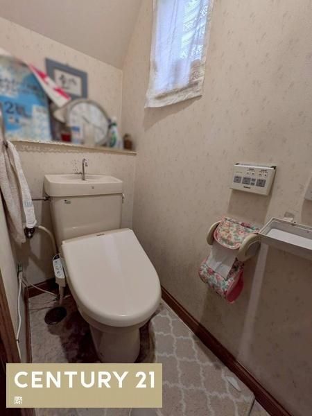 4LDK House for Sale in Iwade City, Wakayama Prefecture - Thumbnail 4