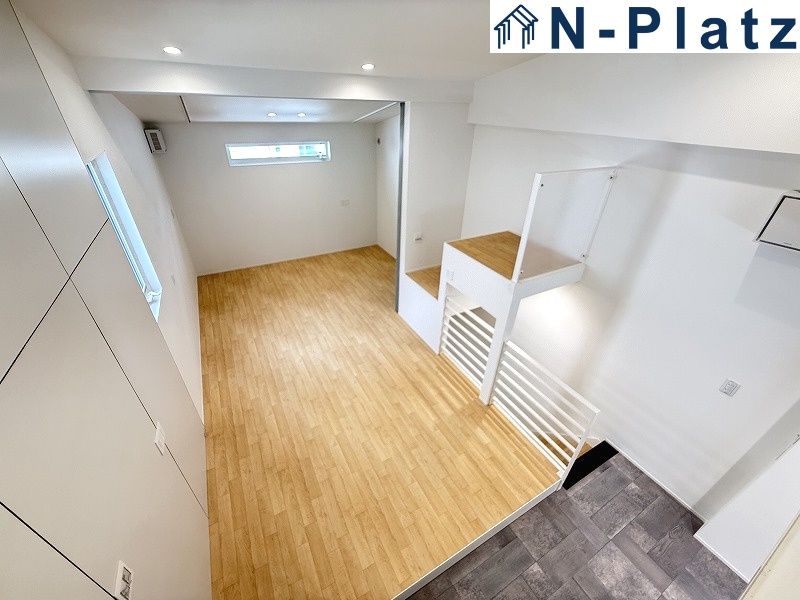 3LDK House for Sale Near Kamishinjo Station, Osaka - Thumbnail 2