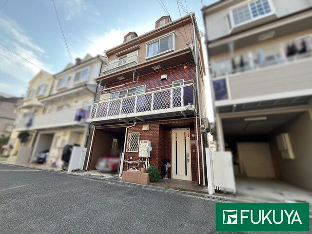 4LDK Detached House for Sale in Ibaraki, Osaka - 8 Min Walk to Station - Thumbnail 2