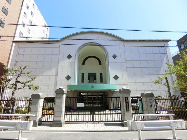 5DK Steel House for Sale in Uehonmachi, Osaka | 125.5 sqm - Thumbnail 2