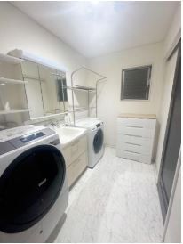 4LDK House for Sale in Nishiyodogawa-ku, Osaka - Thumbnail 4