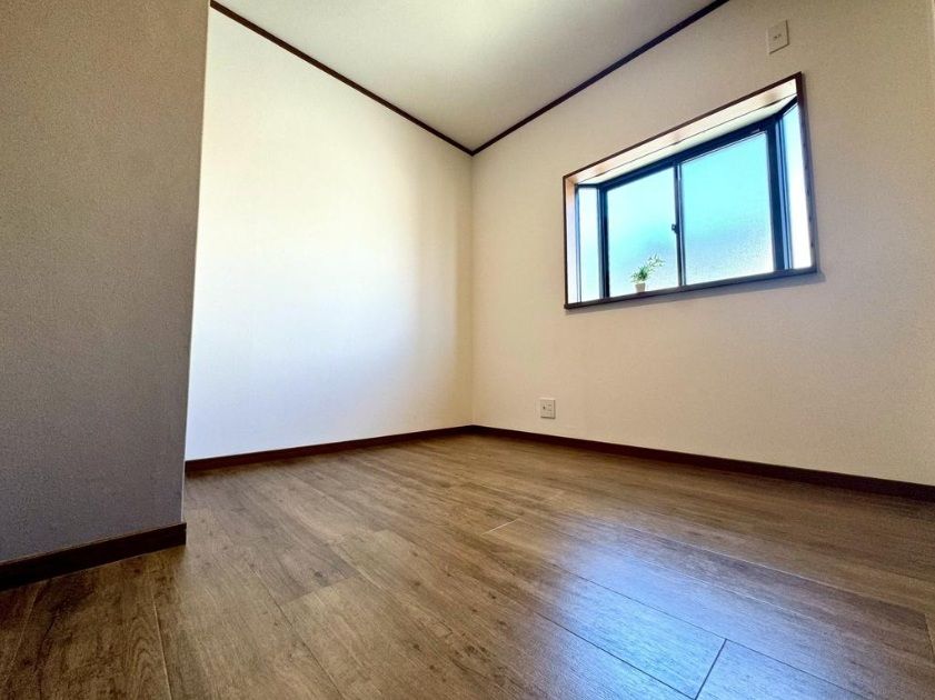 Renovated 3LDK House with Garage in Abeno, Osaka - Thumbnail 4