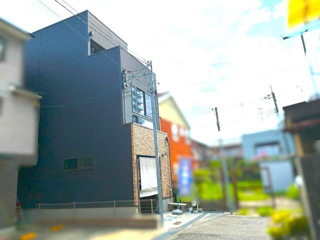 Modern 3-Story Shop House for Sale in Uji, Kyoto - Thumbnail 2