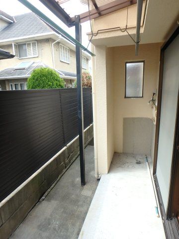 Koshien 2-bancho Terrace House for Sale in Nishinomiya, Hyogo - Thumbnail 4