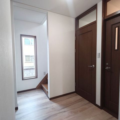Renovated 4LDK Corner House in Tomakomai, Hokkaido - Thumbnail 3