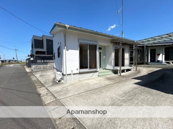 2LDK Rental House in Sanyo-cho, Miyazaki Prefecture - Thumbnail 3