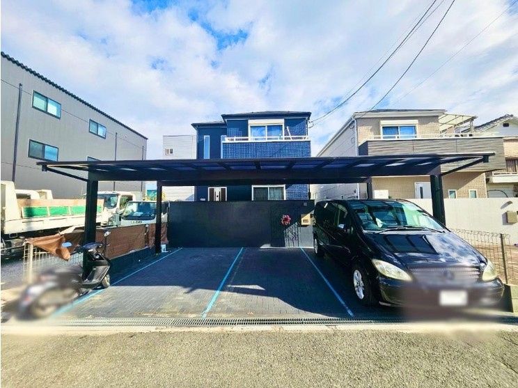 Modern 4LDK House in Amagasaki with Solar Panels and 3 Parking Spaces - Thumbnail 3