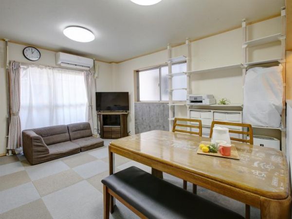 Renovated 3SLDK Steel House Near Yata Station, Osaka - Thumbnail 3