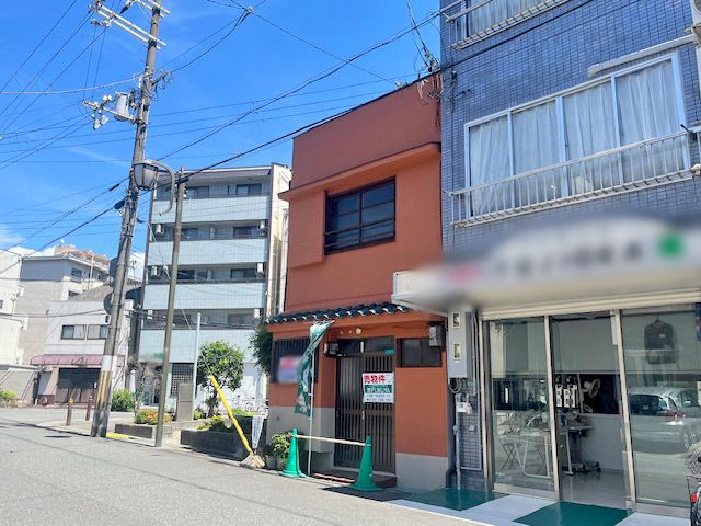2K Townhouse for Sale Near Asashibashi Station, Minato-ku, Osaka - Thumbnail 2