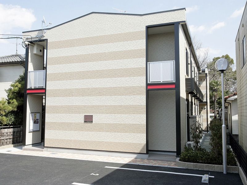1LDK Apartment Near Gofukumachi Station in Kumamoto City - Thumbnail 3