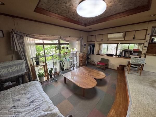 4SLDK Detached House for Sale in Hirakata, Osaka - Thumbnail 2