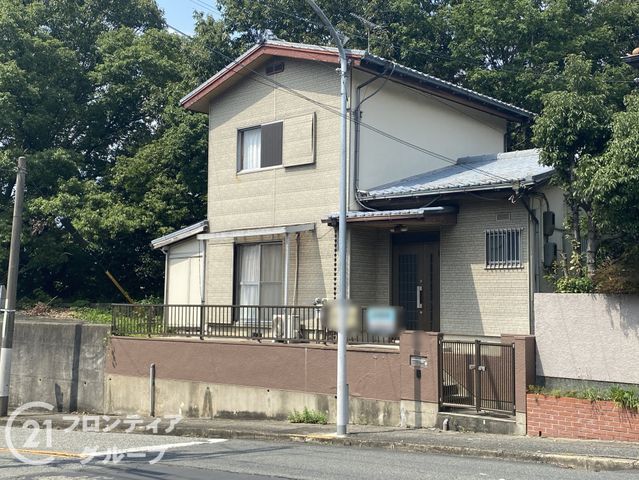 5DK All-Electric House for Sale in Kobe's Fujimigaoka - Thumbnail 2
