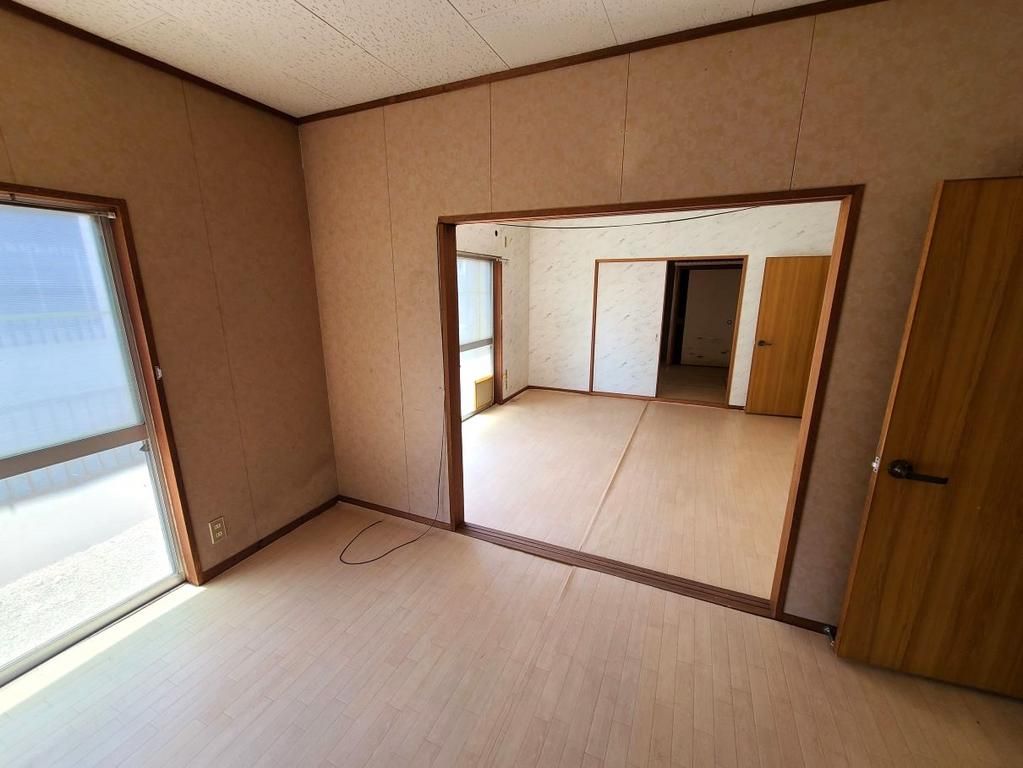 4LDK Vacant House for Renovation in Nose Town, Osaka - Thumbnail 4