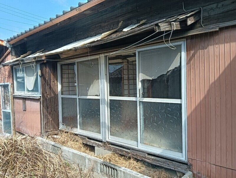 3K Used House for Sale in Nobeoka City, Miyazaki - 24.79m2 - Thumbnail 2