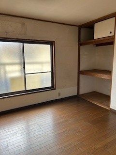 3LDK Detached House for Sale in Neyagawa City, Osaka - Thumbnail 4