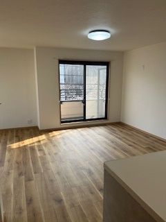 Renovated 4SLDK House Near Kayashima Station, Neyagawa - Thumbnail 3